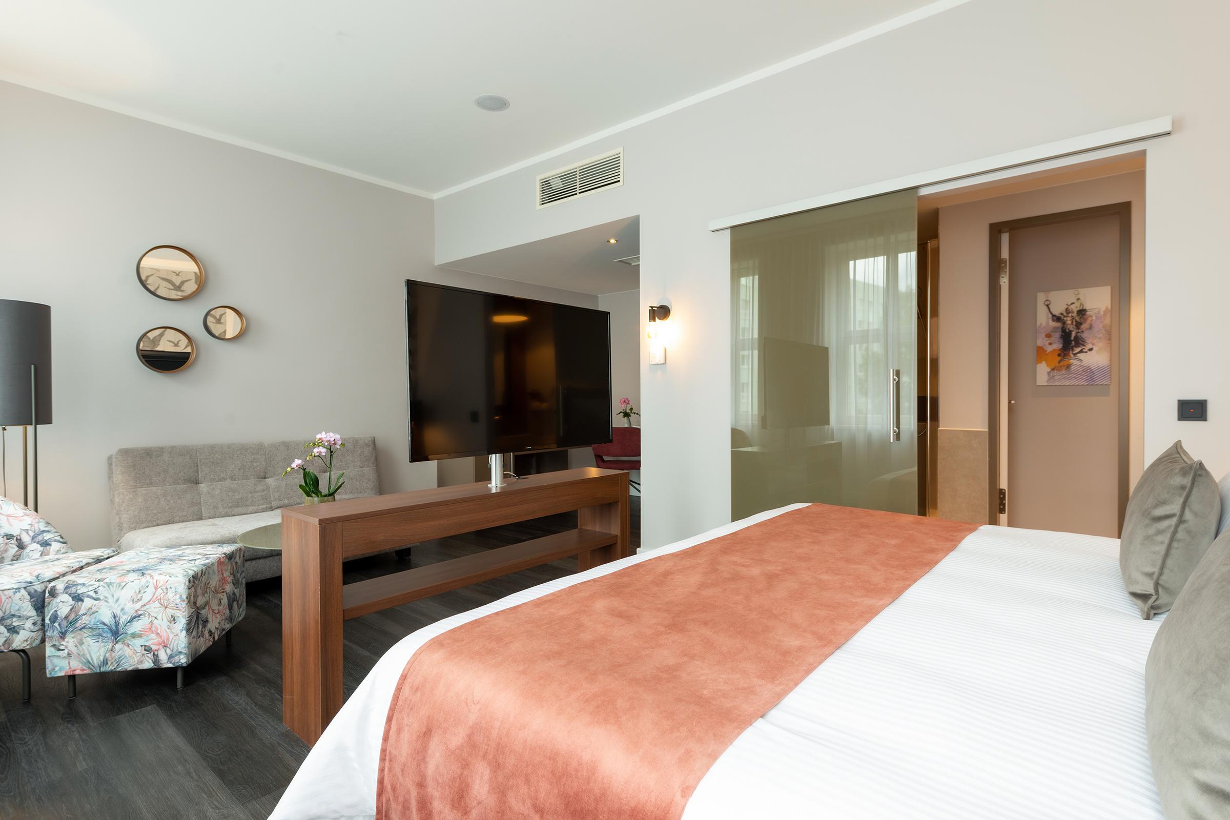 Leonardo Royal Berlin Alexanderplatz Hotel Ngoại thất bức ảnh